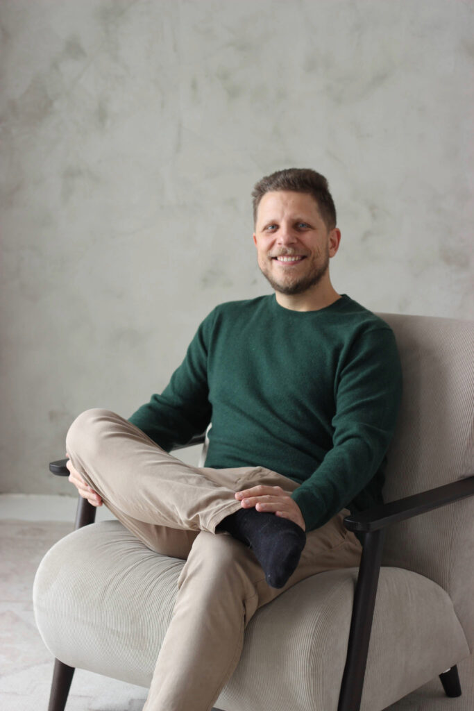 zoli-gerincjoga-oktato-porte_desktop Zoli gerincjóga oktató portréja